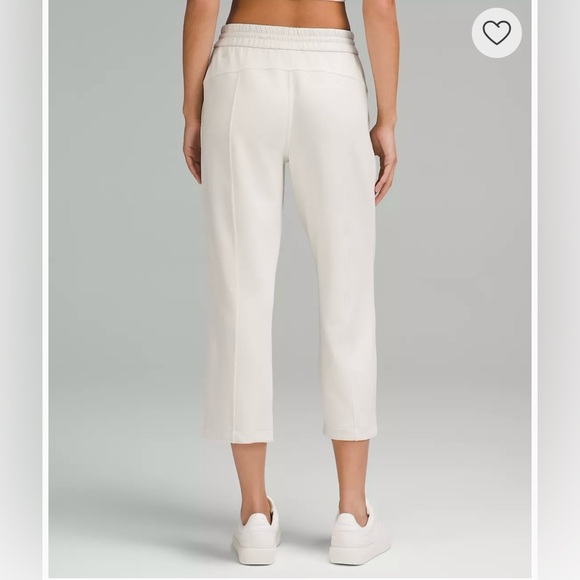 Lululemon Softstreme High-Rise Straight-Leg Cropped Pant size 12 - Picture 2 of 10